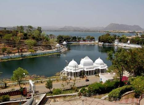 best places to visit in udaipur daily bees