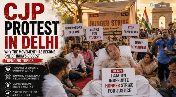 CJP Protest in Delhi Students protesting at Jantar Mantar during the CJP protest demanding examination transparency and recruitment reforms.